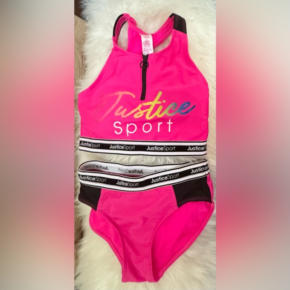 Big girl large 2 piece fuchsia bathing suit. Size large fits tween size 12 to 14
